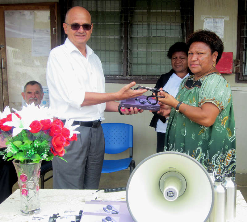 Australia donates medical equipment to WHPHA