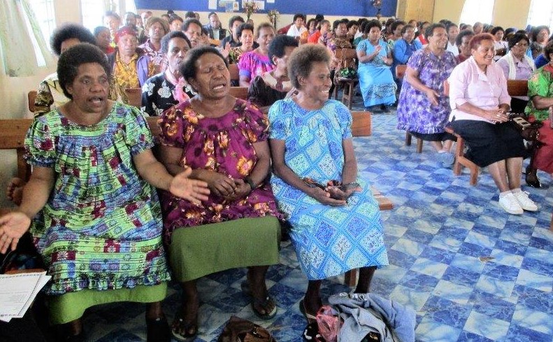 The nurses agreeing to some points raised during their meeting to reconcile with the management.