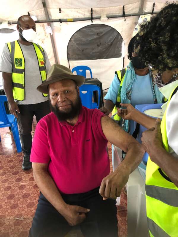 Governor gets the vaccine
