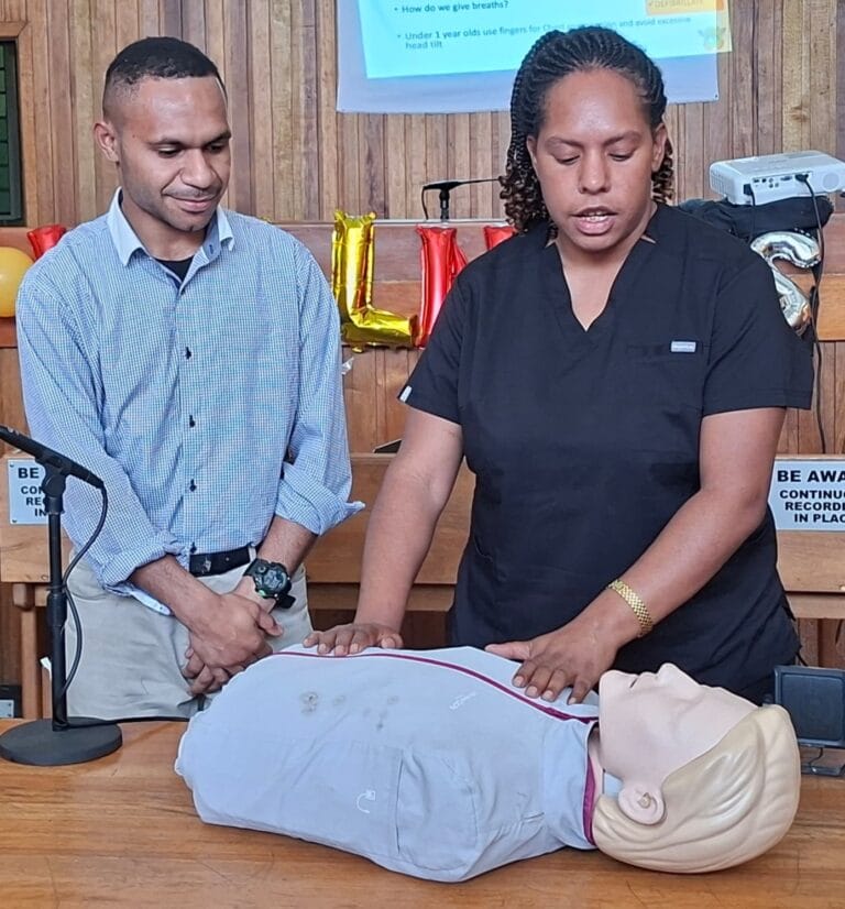 Doctors of Mt Hagen Hospital doing a First Aid Demonstration